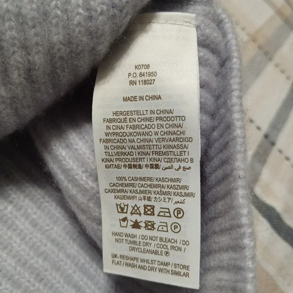 Boden Women's Blue 100% Cashmere Rib Knit Cardigan Size Small - Picture 4 of 9